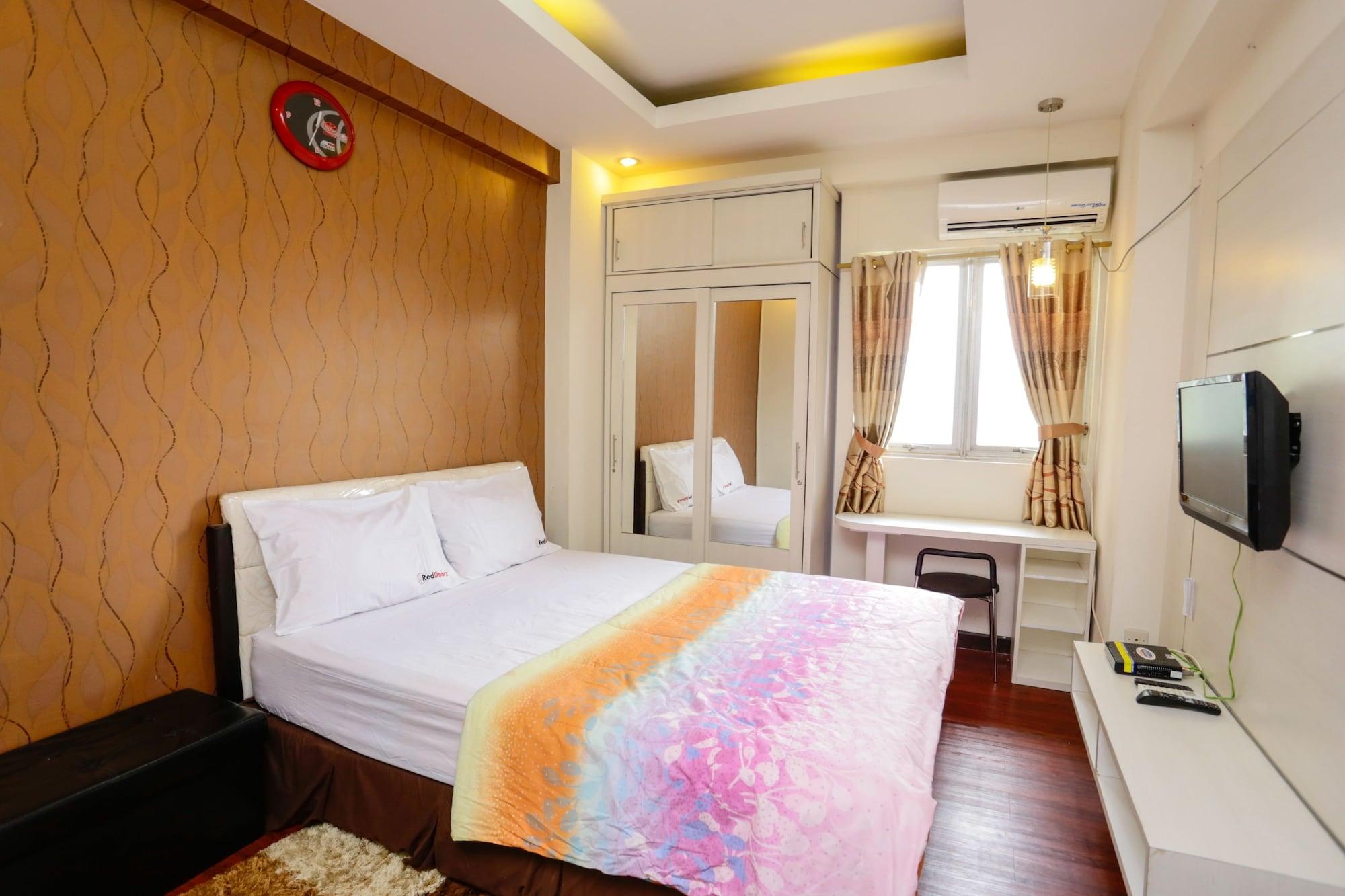 Redliving Apartemen The Suites Metro - Mary Tower E باندونج المظهر الخارجي الصورة
